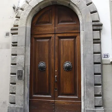 Apartment Quiet In The